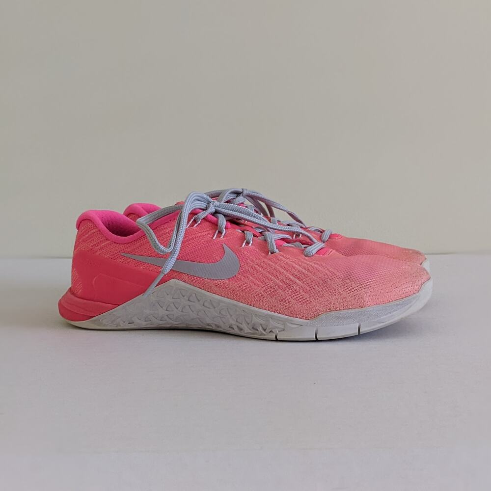 Nike Metcon 3 FADE Womens Sz 8.5 Sunset Glow/Platinum 902175-800 Pink Sneakers